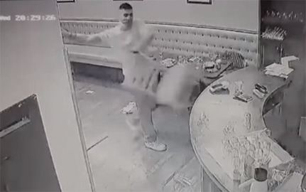 IMG